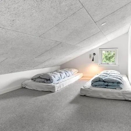 Hs006-henne-musvagevej-18 *