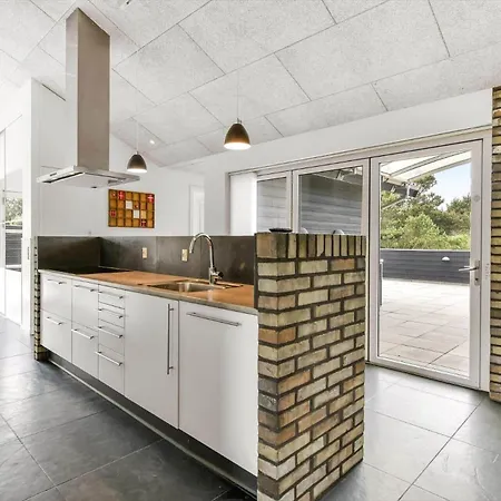 Hs006-henne-musvagevej-18 * Henne Strand