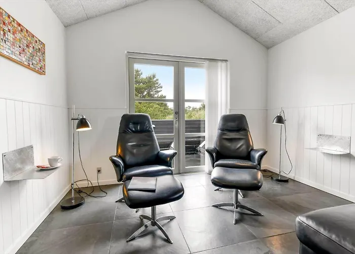 Hs006-henne-musvagevej-18 * Хенне-Странн