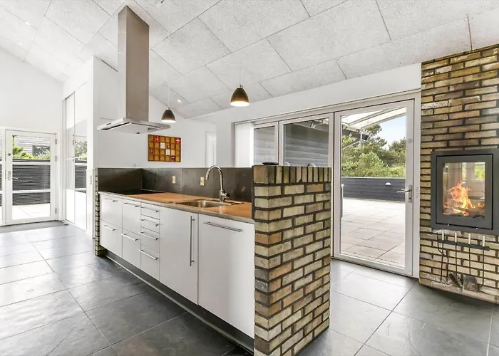 Hs006-henne-musvagevej-18 * Хенне-Странн